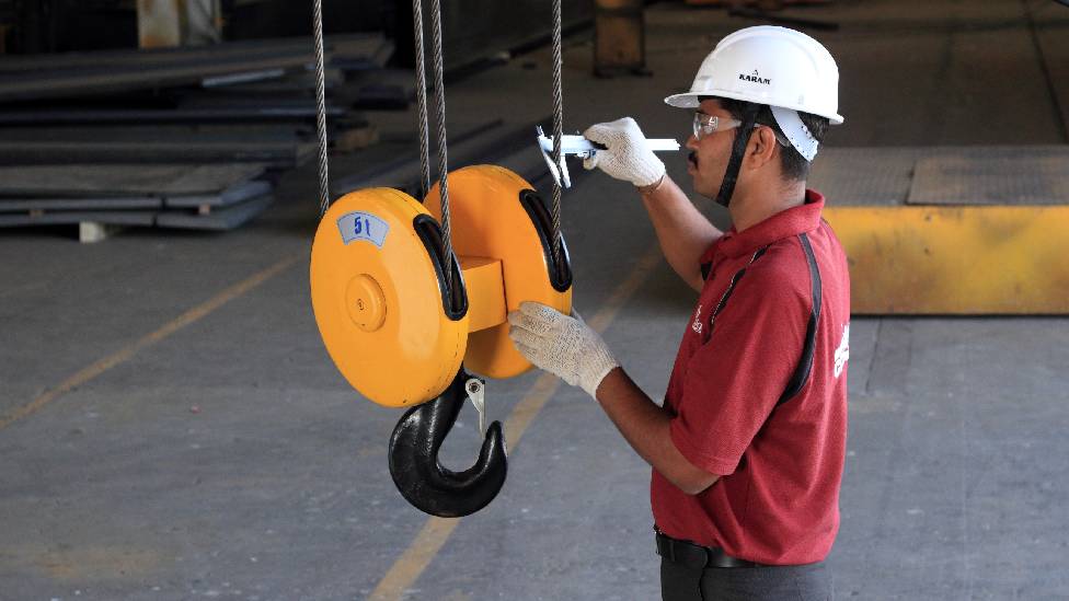 Crane Wire Rope Hoist Maintenance Tips